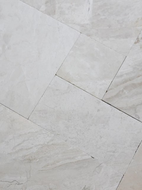 Płytki marmurowe Coffee White| Queen Beige Antykowana Bębnowana komplet = 0,742m2 | Komplet Rzymski