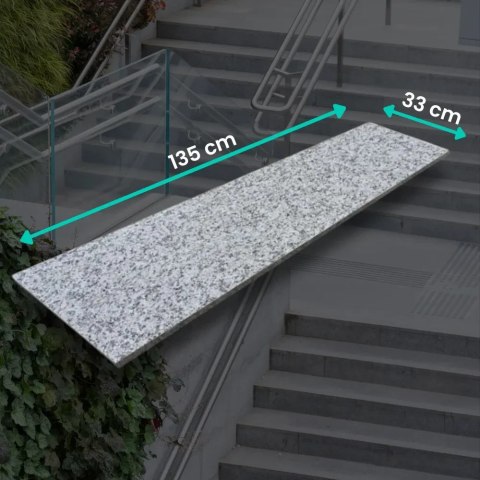 Stopnica granitowa szara płomieniowana G602 135x33x2 Bianco Sardo