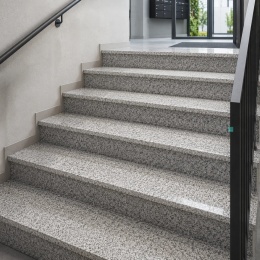 Parapet Stopnica granitowa szara polerowana G602 135x33x2 Bianco Sardo