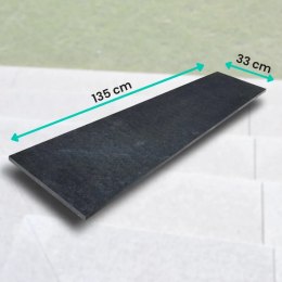 Stopnica bazaltowa płomieniowana G690 Bazalt Black 135x33x2 cm
